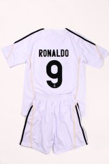 ｷｯｽﾞ　ﾚｱﾙ入荷しました！